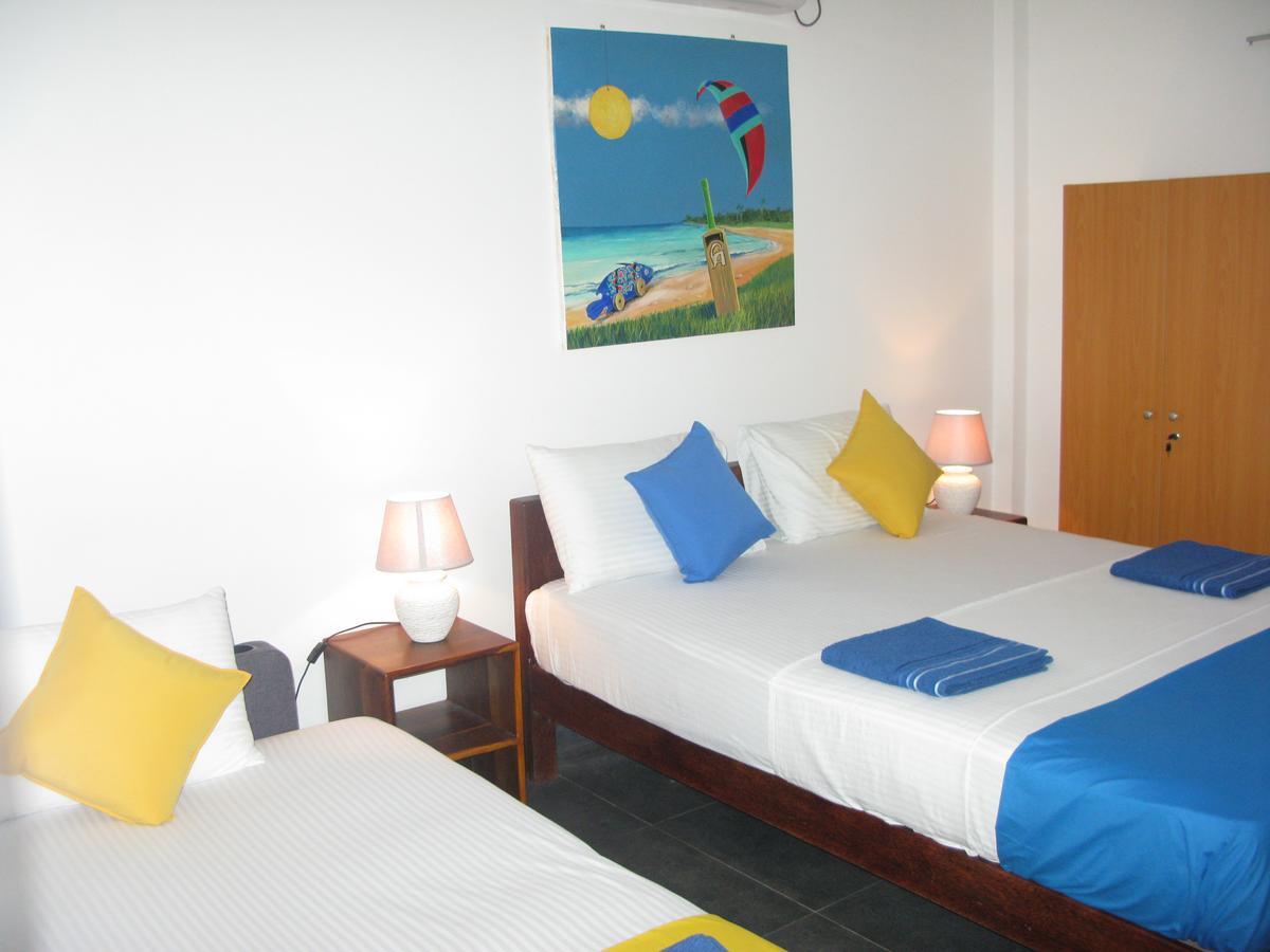 Anuhas Airport Villas Katunayaka Екстериор снимка